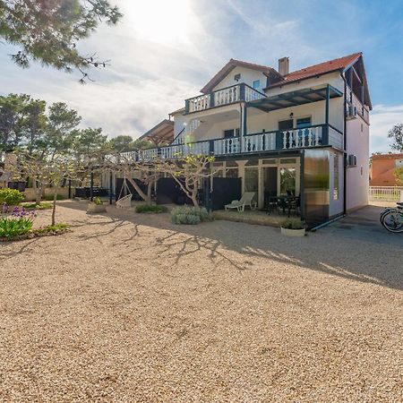 Apartments Villa Agape ヴィル エクステリア 写真