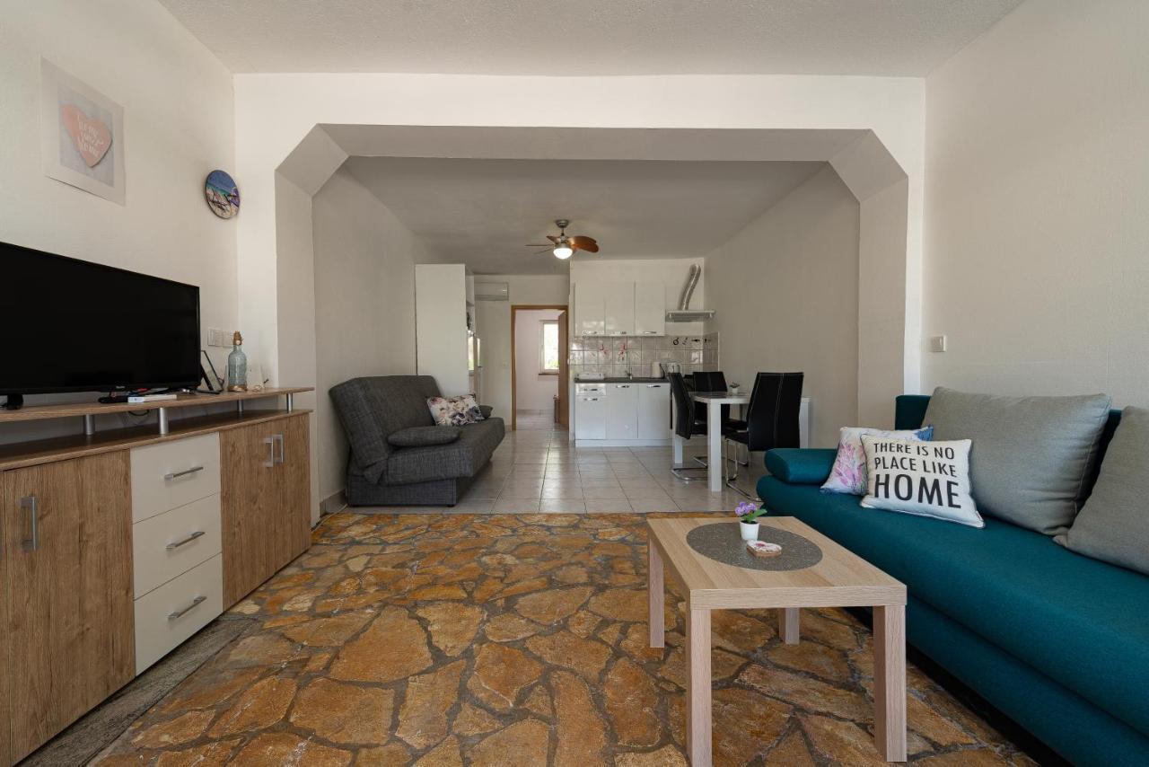 Apartments Villa Agape ヴィル エクステリア 写真