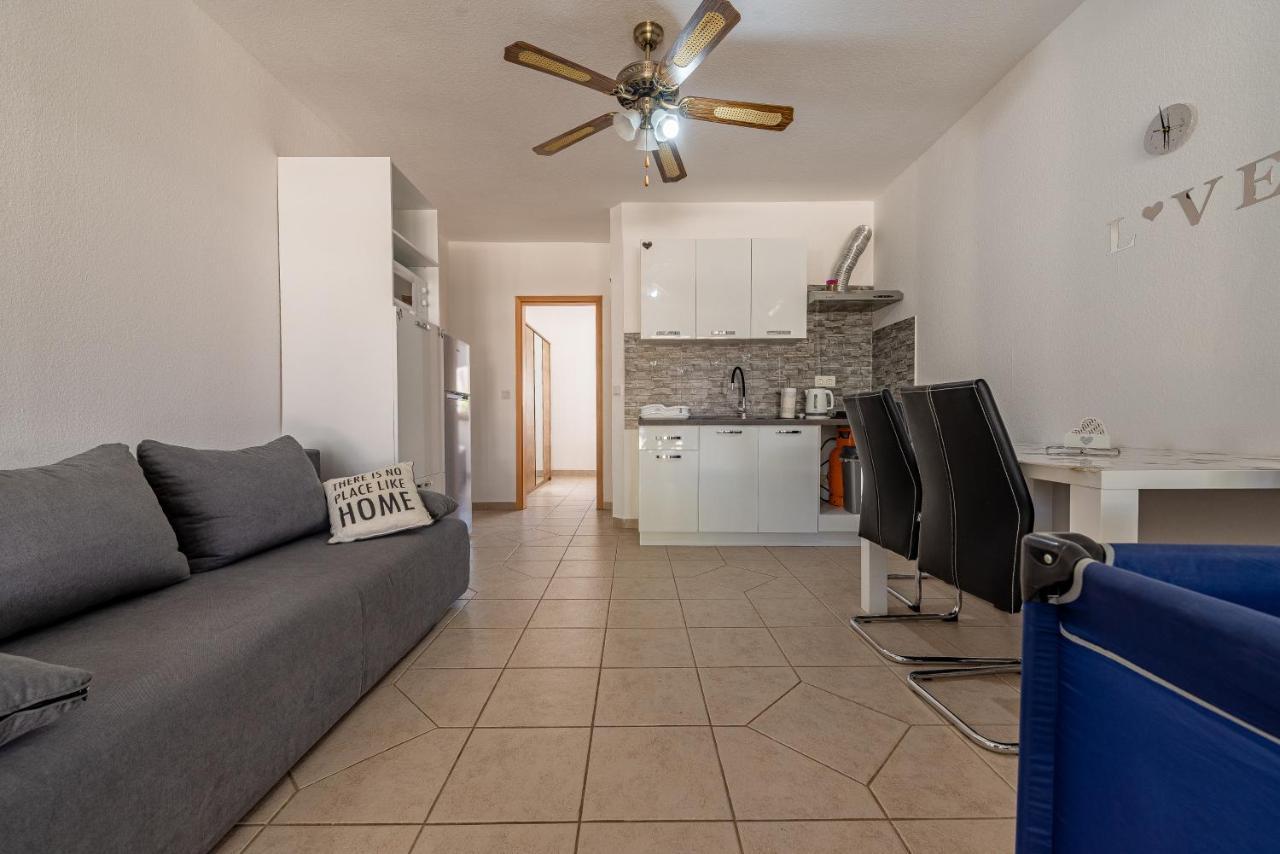 Apartments Villa Agape ヴィル エクステリア 写真
