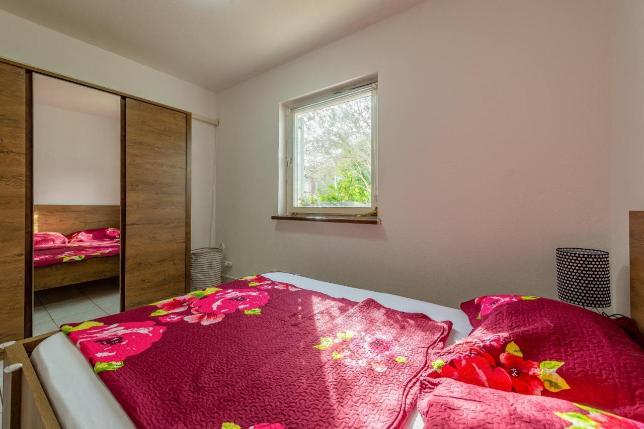 Apartments Villa Agape ヴィル エクステリア 写真