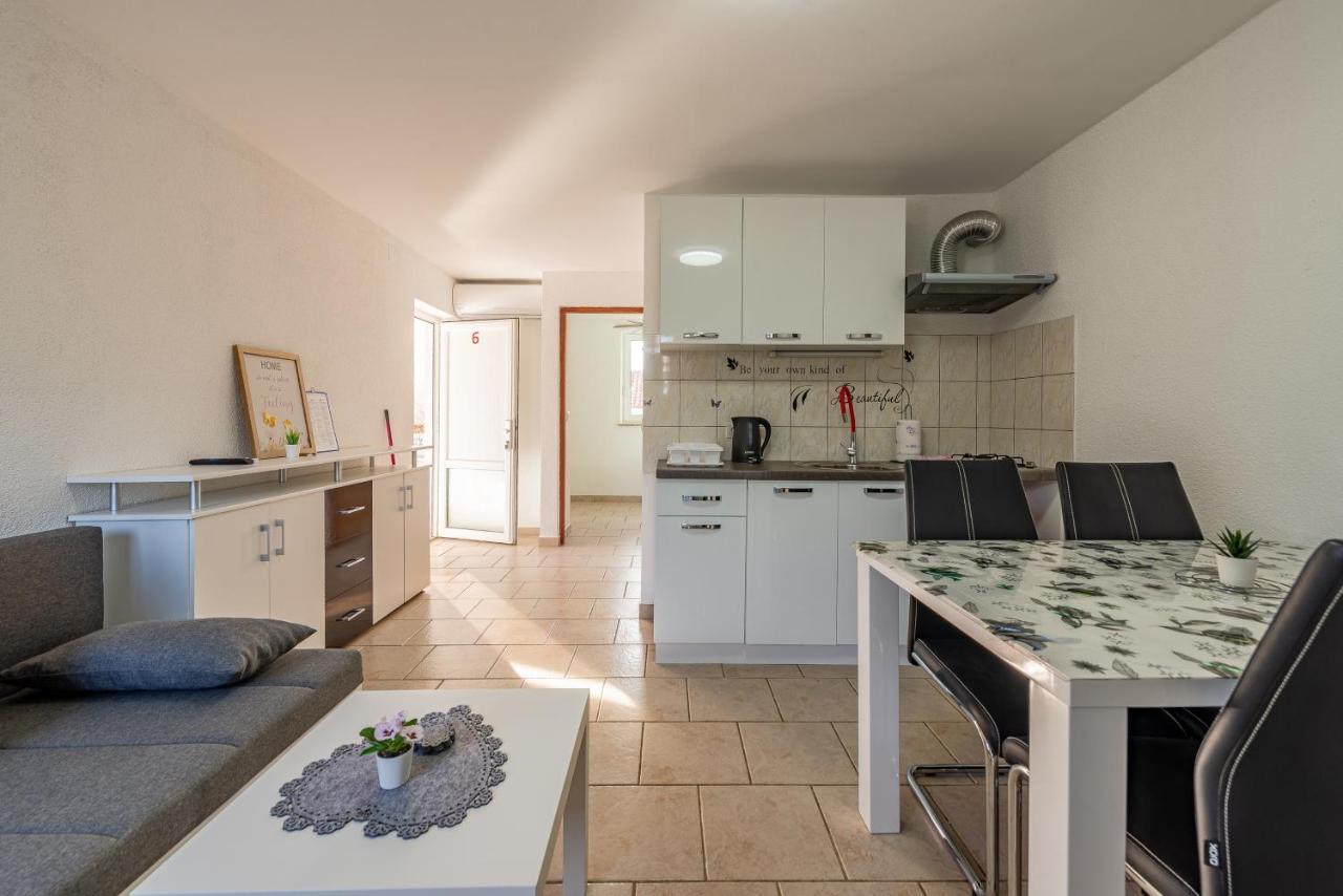 Apartments Villa Agape ヴィル エクステリア 写真