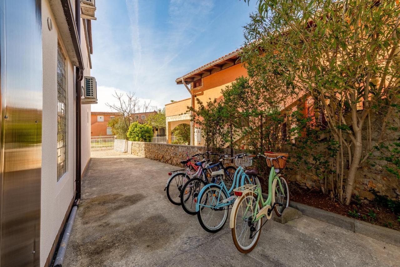 Apartments Villa Agape ヴィル エクステリア 写真