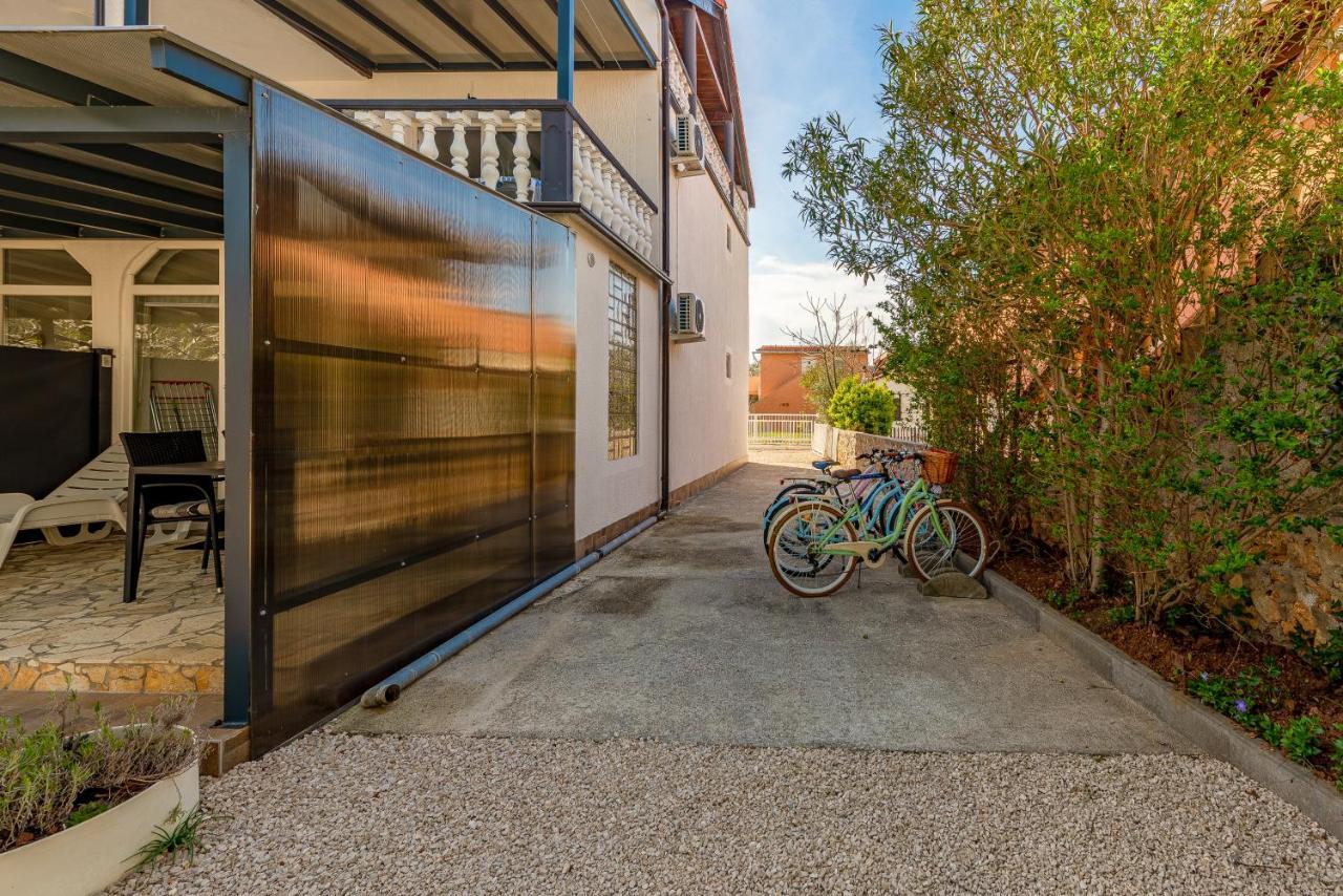 Apartments Villa Agape ヴィル エクステリア 写真