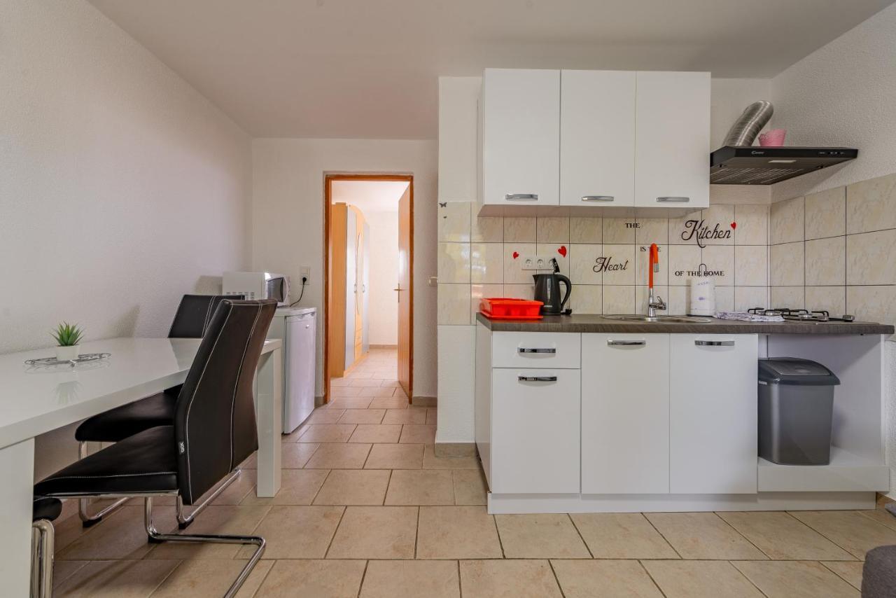 Apartments Villa Agape ヴィル エクステリア 写真