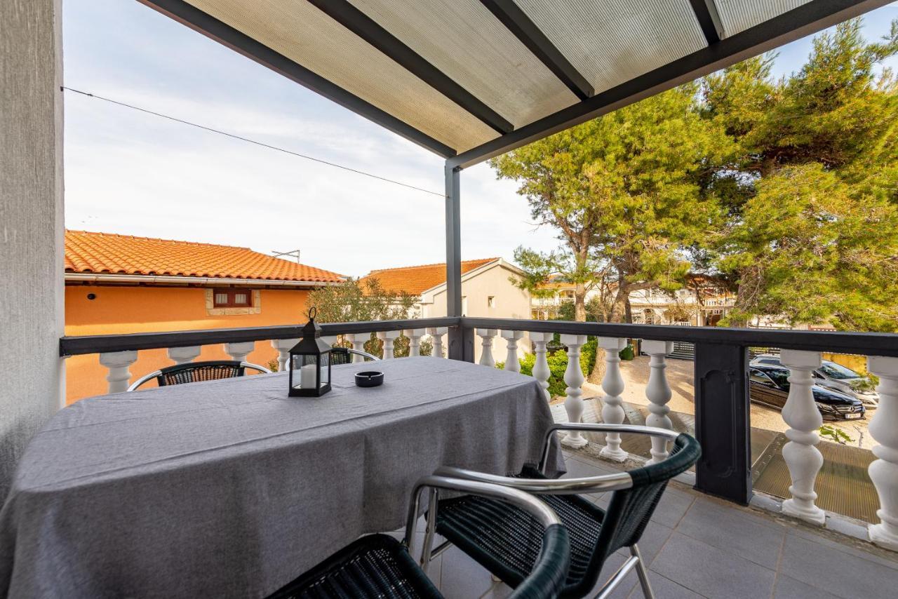 Apartments Villa Agape ヴィル エクステリア 写真